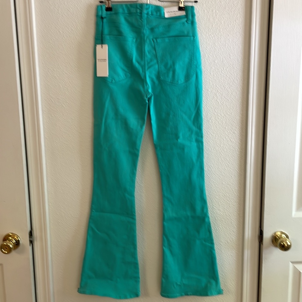 7 For All Mankind Ultra High Rise Skinny Boot - Picture 5 of 16